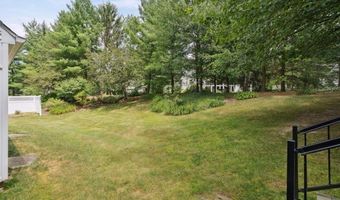 985 Goldenrod Trl, Aurora, OH 44202