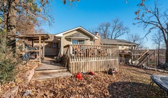 111 Oak St, Arkoma, OK 74901