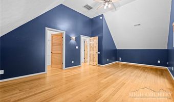 830 W Tweetsie Ln, Banner Elk, NC 28604