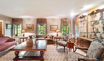 2 Canterbury Ct, Alpine, NJ 07620