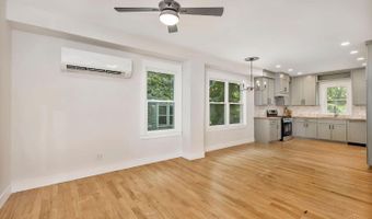 6047 Kennedy Ave, Cincinnati, OH 45213