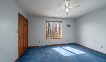 404 174th St, Amery, WI 54001