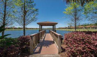352 LAUREL FALLS Dr, Apollo Beach, FL 33572