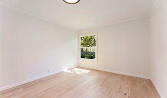 1956 N Roosevelt, Altadena, CA 91001