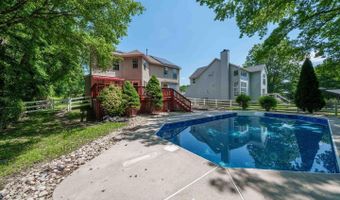 235 W HOPE Ct, Bear, DE 19701