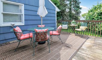 85 Elmsford Rd, Bridgeport, CT 06606