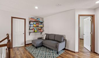 6284 Marlowe Ave NE, Albertville, MN 55301