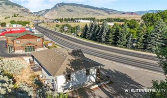 754 Yellowstone Ave, Cody, WY 82414