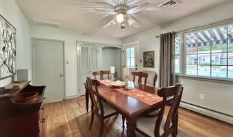 511 Delaware Ave, Absecon, NJ 08201