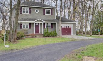 23 Mud Pt S, Alburgh, VT 05440
