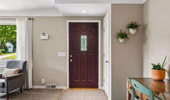 821 Adams St, Anoka, MN 55303