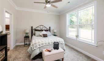 106 North St, Belton, SC 29627