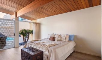 2681 Ocean St, Carlsbad, CA 92008