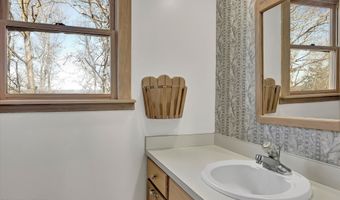 422 Crosby Dr, Bean Station, TN 37708