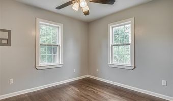 7205 NW 45th St, Bethany, OK 73008