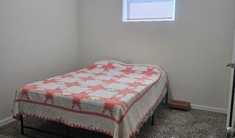 109-111 W Hazel St, Albion, IN 46701