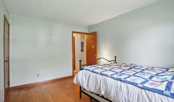 1914 S Avon Ave, Avon, IN 46123