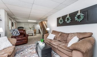 141 Summer, Asbury, IA 52002