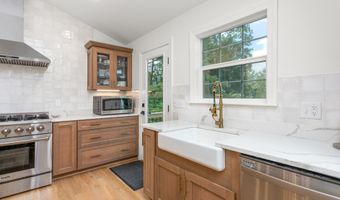 1259 Oakmont Dr, Asheboro, NC 27205