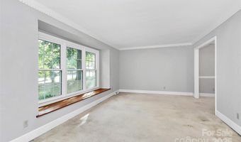 4210 Pepperidge Dr, Charlotte, NC 28226