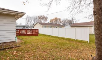2915 S GLADYS Ave, Appleton, WI 54915