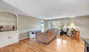 1529 CLARK St, Algoma, WI 54201