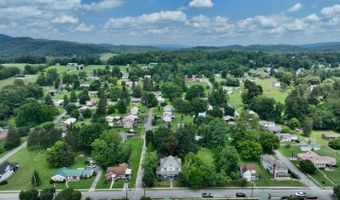 192 Clay St, Alderson, WV 24910