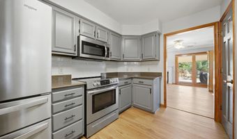 136 Simpson Rd, Barco, NC 27917