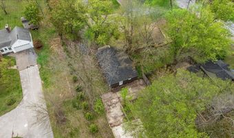 47 Wayne St, Allegan, MI 49010