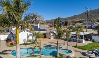 3029 N Victoria Dr, Alpine, CA 91901