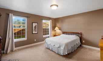 60 Clinton Ln, Belgrade, MT 59714