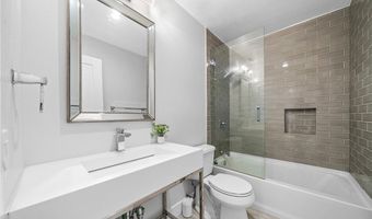 848 W Huntington 23, Arcadia, CA 91007