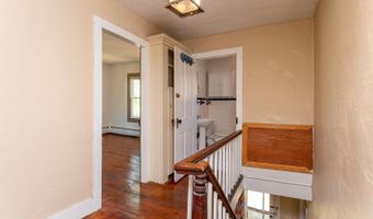14 MAIN St, Frankford, DE 19945