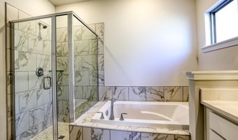 12422 Whitcomb Cir, Athens, AL 35613