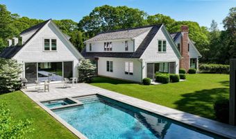 7 Ashwood Ct, Amagansett, NY 11930