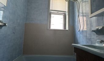 427 JOHN F KENNEDY Blvd 2C, Bayonne, NJ 07002
