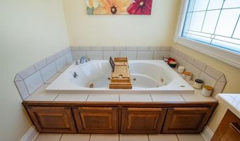 107 Woodhill Rd, Bardstown, KY 40004