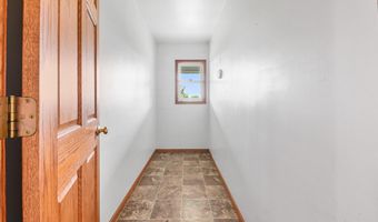 2466 655th Ave, Albia, IA 52531