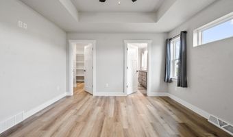 2851 T BERG Cir, Abrams, WI 54101