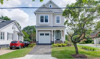 934 19TH St S, Arlington, VA 22202