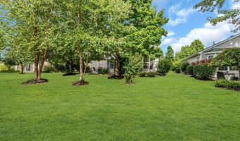 18 Powderhorn Way, Allentown, NJ 08501