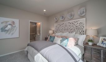 21835 E 51st Dr, Aurora, CO 80019