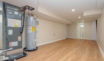 708 WEBB St, Aberdeen, MD 21001