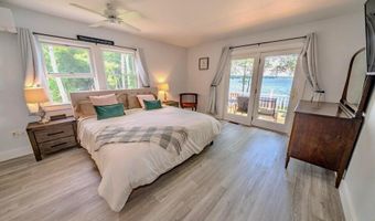 19 Glenview Ln, Belfast, ME 04915