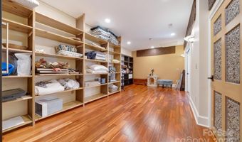 48 And 56 Chimney Crest Dr, Asheville, NC 28806