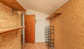61 Bignon St, Barnwell, SC 29812