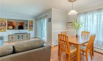 7 Wake Robin Rd 407, Lincoln, RI 02865