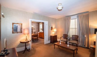 181 Auburn St, Manchester, NH 03103