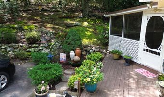 2172 Little Mountain Rd, Alexis, NC 28006