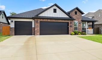 5300 SW Tea Olive Ln, Bentonville, AR 72713